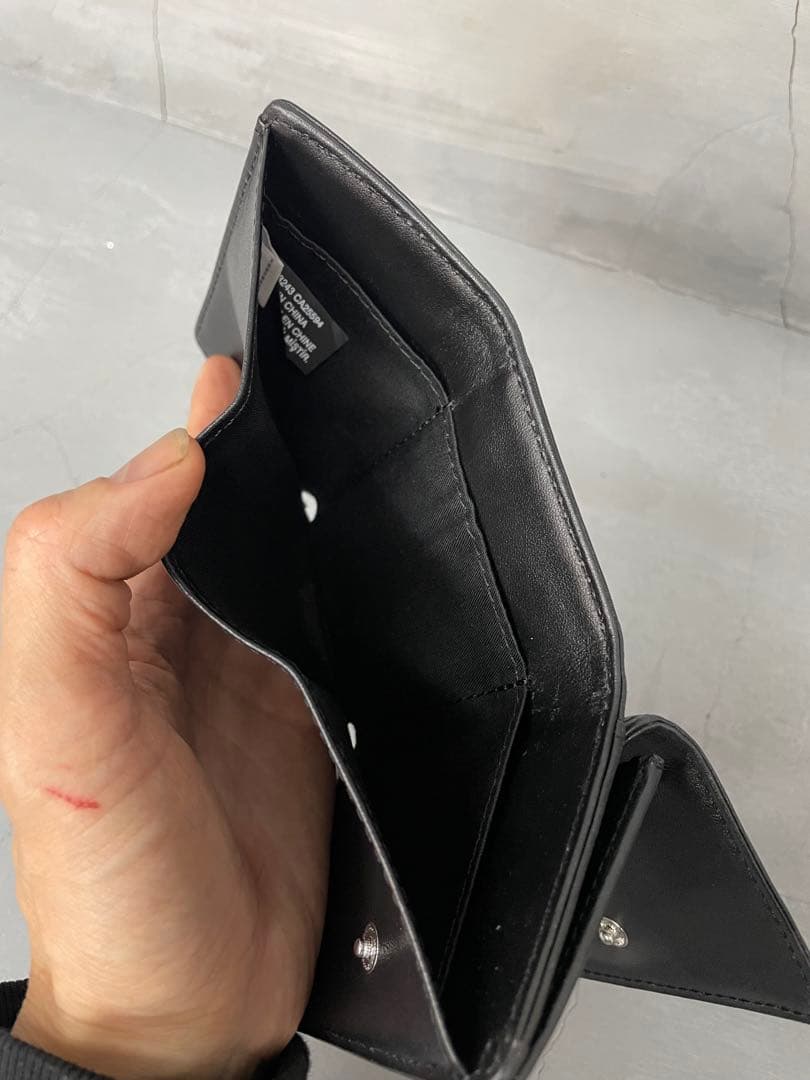 新品未使用 DIESEL レディース ラウンドDロゴ 三つ折り ミニウォレット