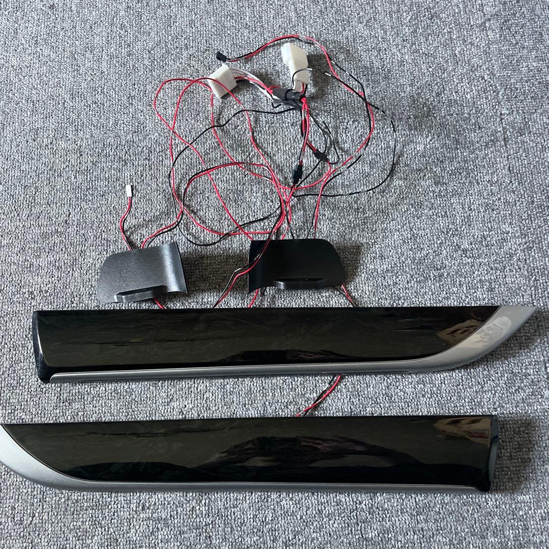 30 アルファード　ヴェルファイア　ドアイルミネーション