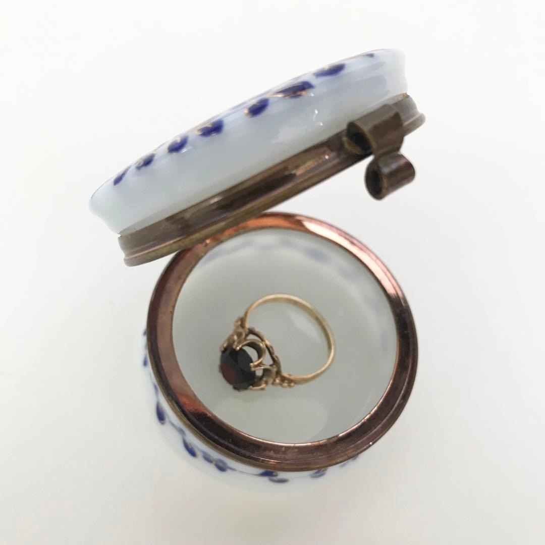 ミルクガラス ピルケース 小物入れ アンティーク