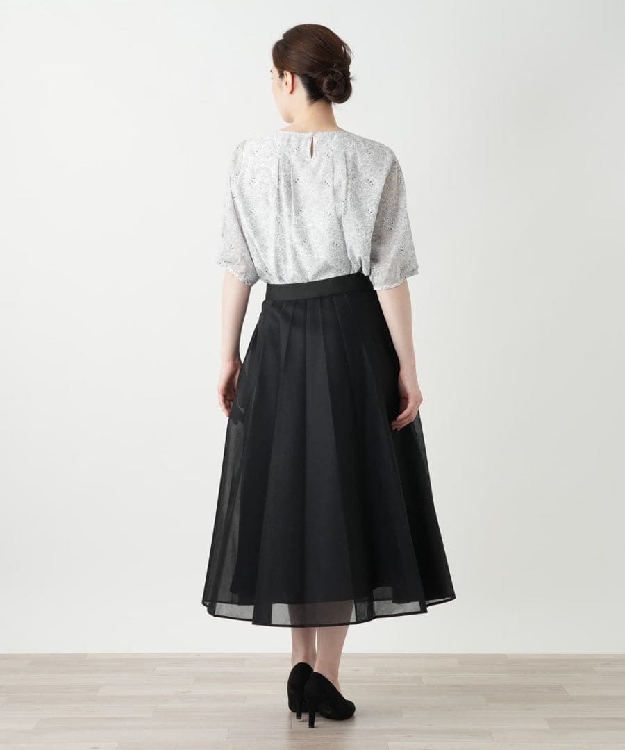 【新品】レリアン ブールジュ シアープリーツスカート ブラック