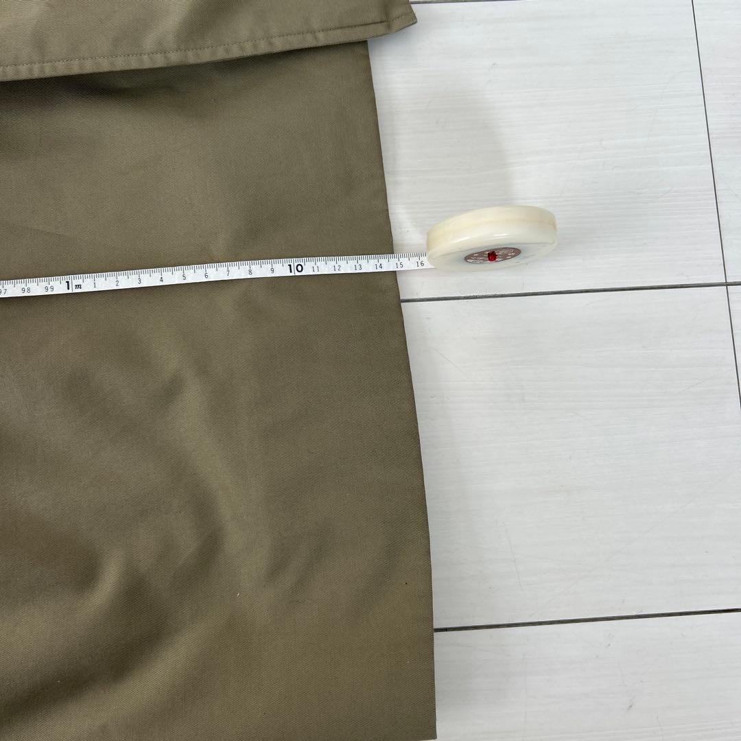 ベージュ トレンチコート チェック柄