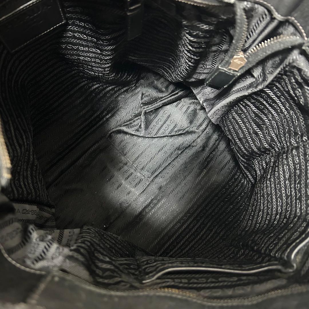 PRADA プラダ ハンドバッグ トートバッグ エンボスロゴ ブラックDMK専用