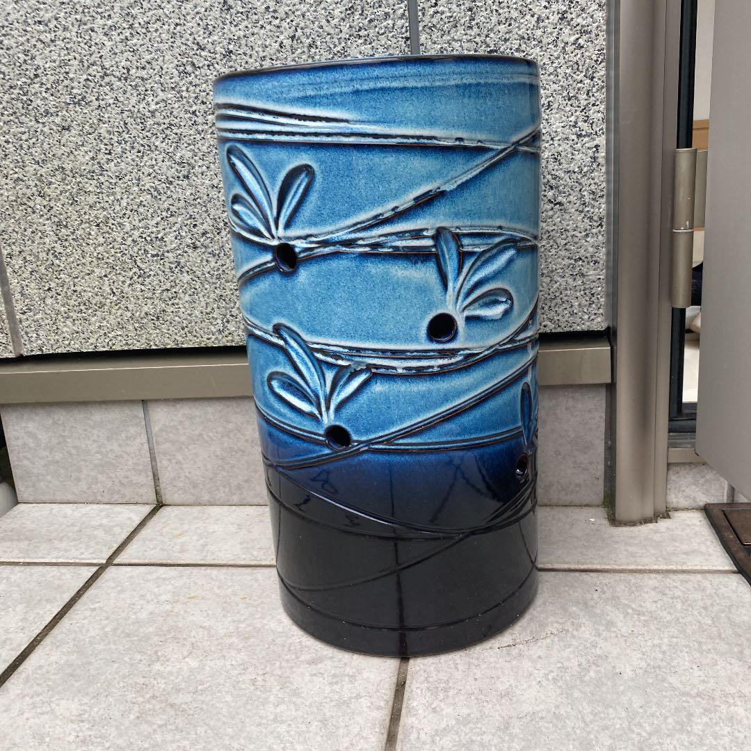 信楽焼き　傘立て　陶器　新品　ほがし グラデーション