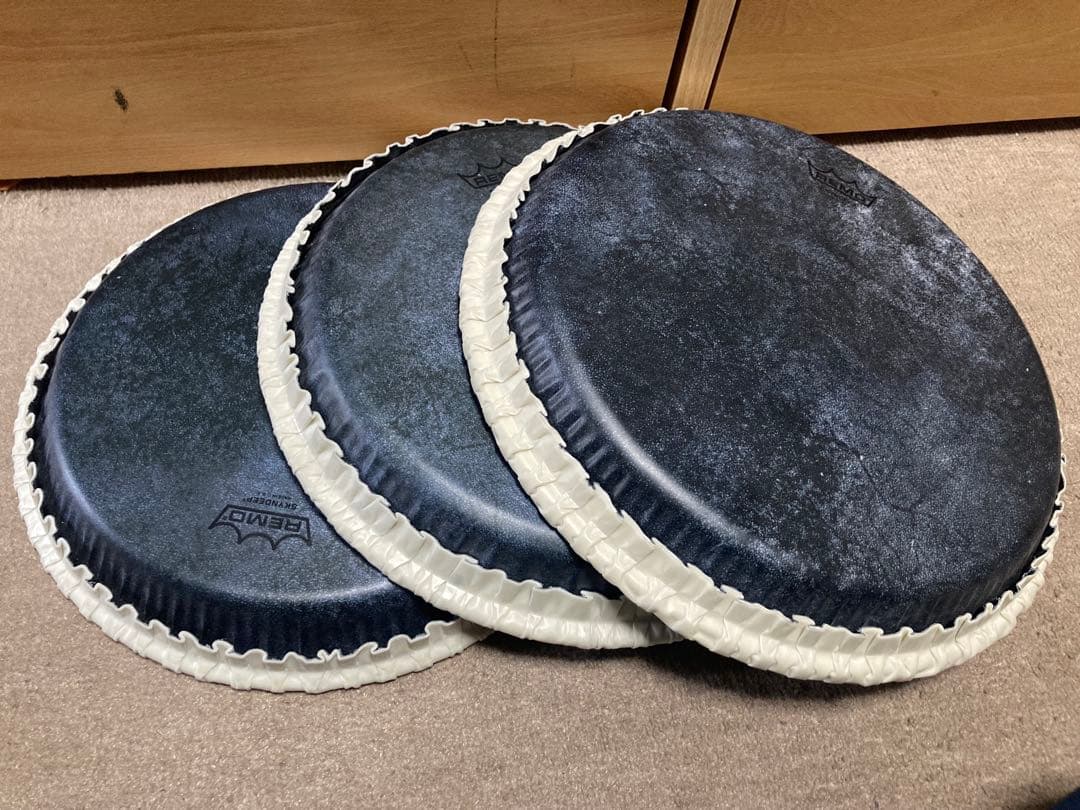 REMO SKYNDEEP BLACK CALFSKIN CONGA皮３枚