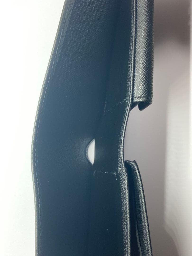 現行　未使用保管　ルイヴィトン　タイガ　アメリゴNM　二つ折り財布