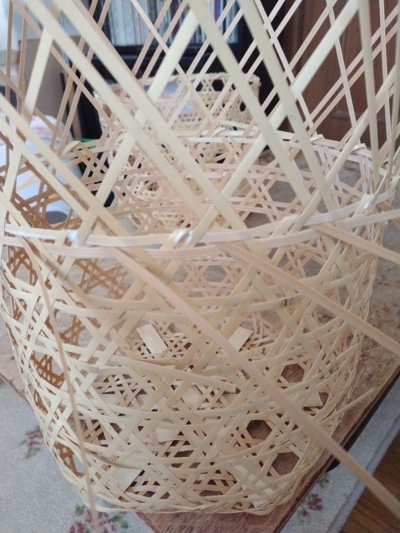 竹製 中型収納バスケット 編み込みデザイン