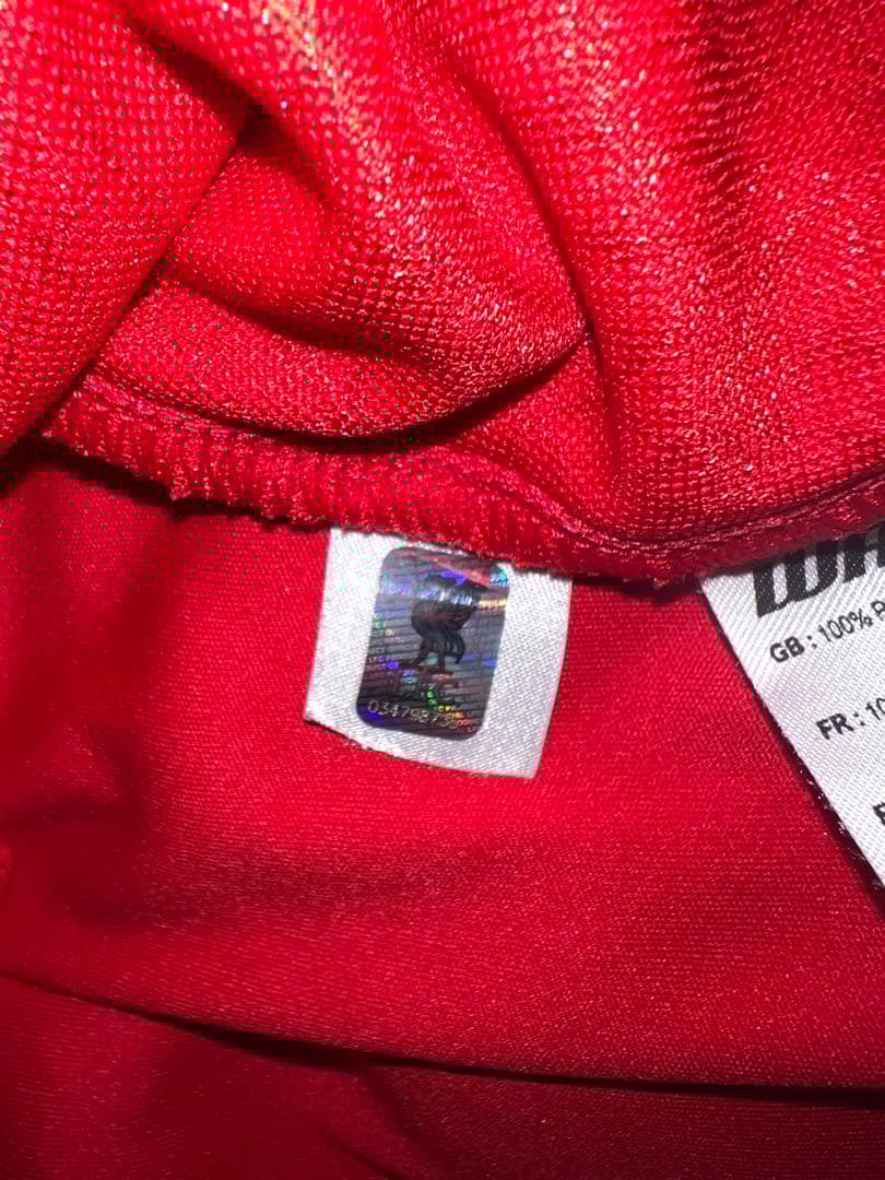 リバプールFC ジェラードユニフォーム