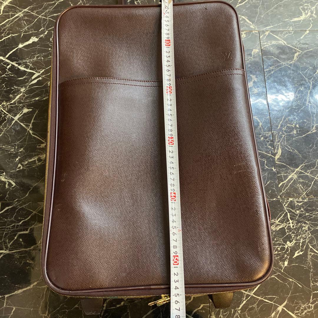 ルイヴィトン　キャリーケース