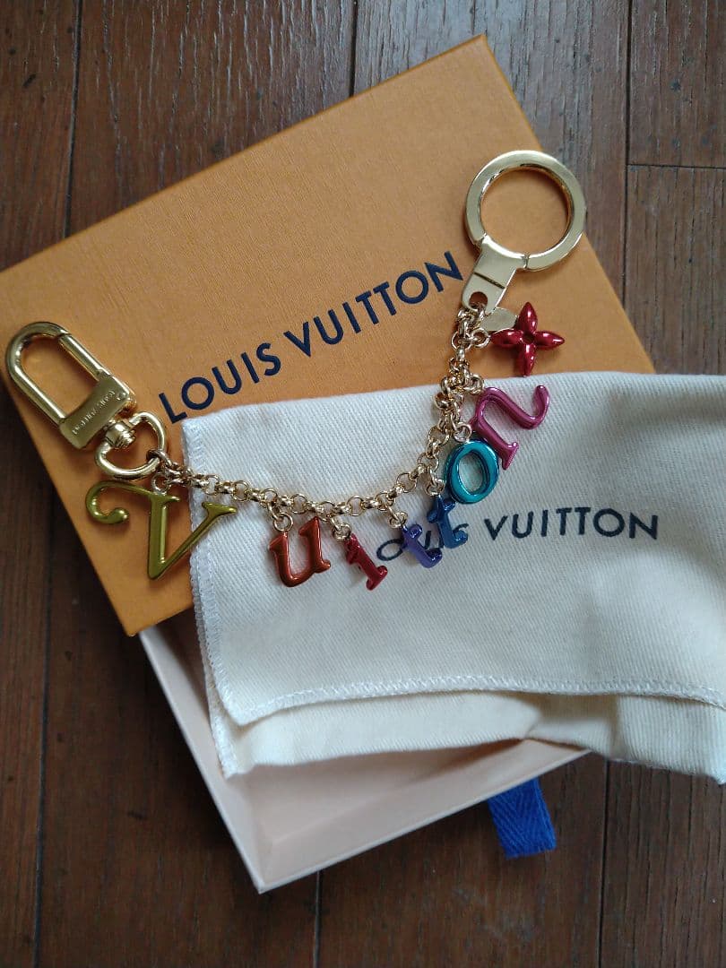 LOUISVUITTONバッグチャーム