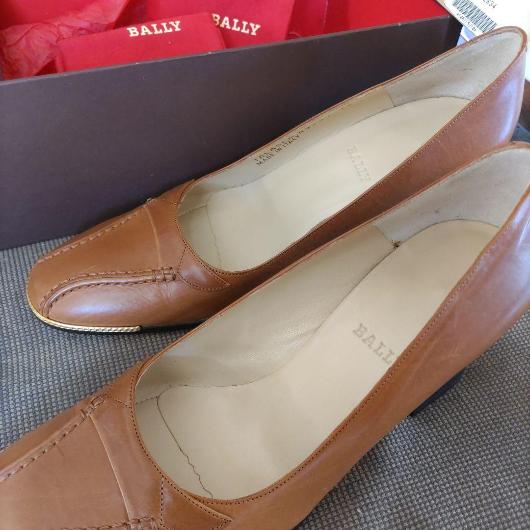 自分にご褒美♥️【BALLY】女性用バリー革靴。未使用品です