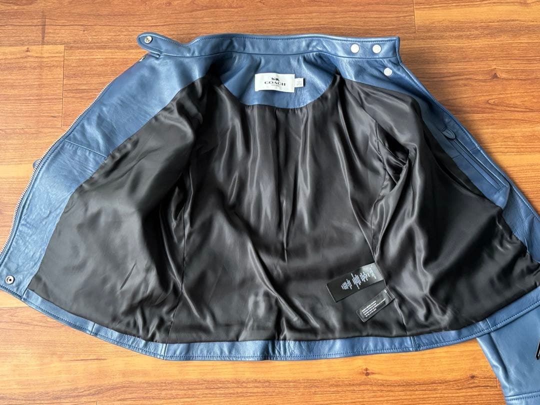 コーチ　COACH レザージャケット　ライダースジャケット　パープル