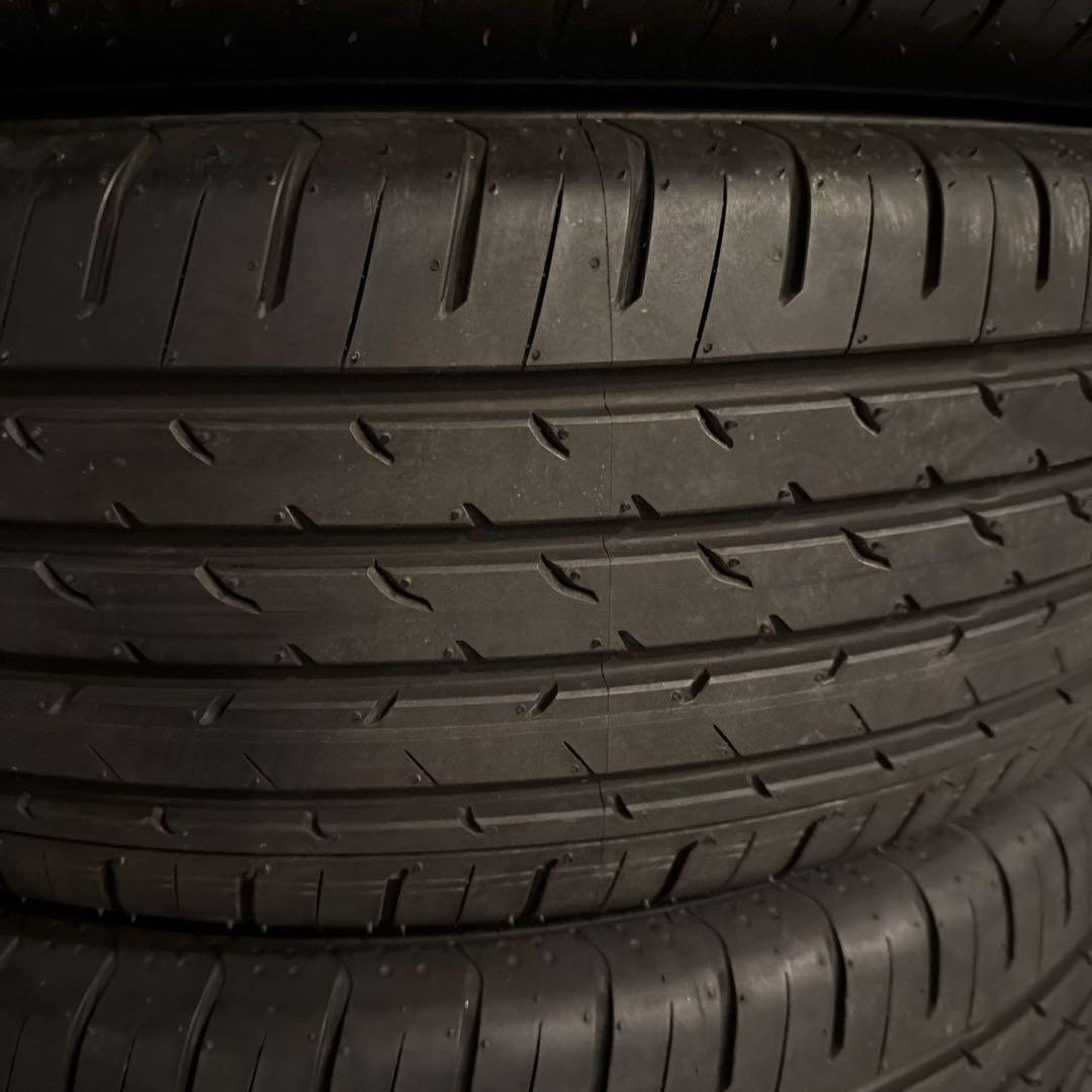 らっくん① 2025年製　225/65R17 ヨコハマ　アドバンV03