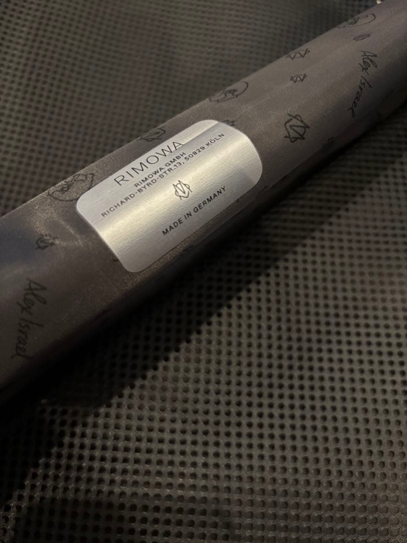 リモワ×アレックスイスラエルコラボ 2019年 キャリーケース ピンクブルー