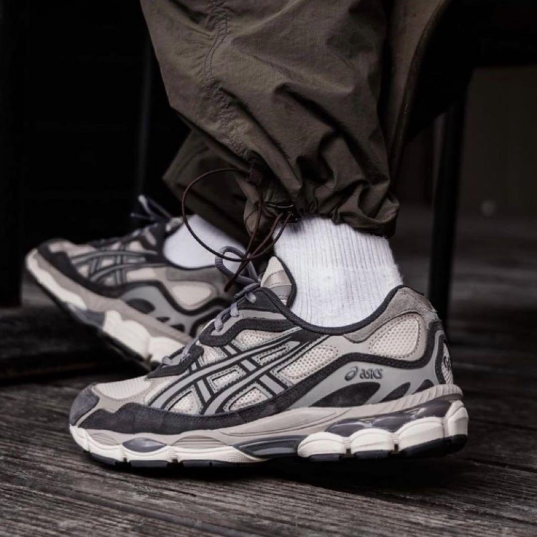 靴 ASICS GEL-NYC OATMEAL/OBSIDIAN GREY 27.0