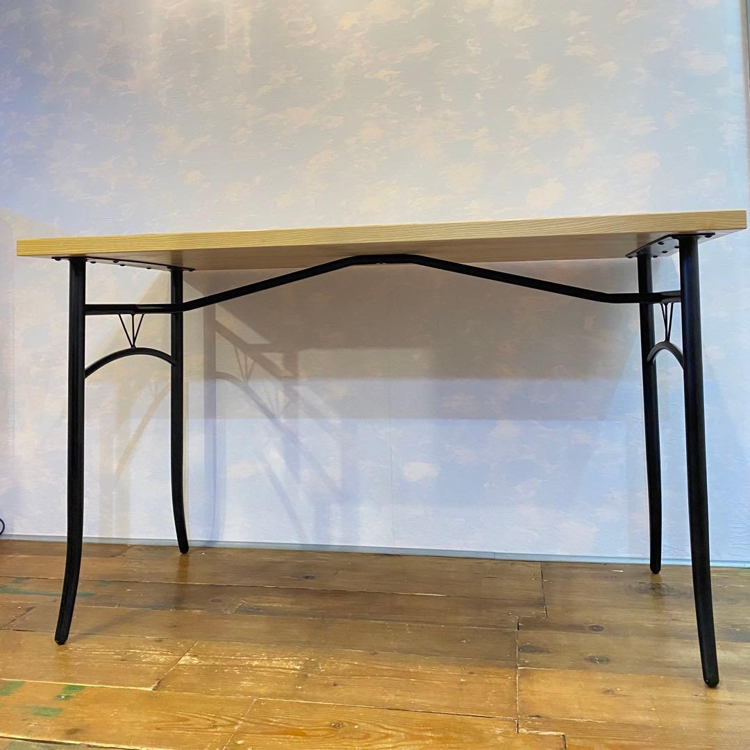 1枚板 アイアン脚 ダイニングテーブル　1点物