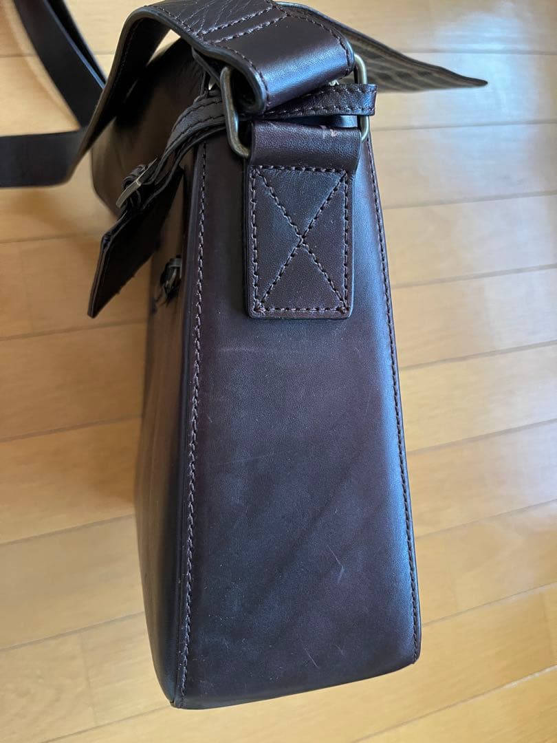 マザーハウス ショルダーバッグ アンティーク レザー ダークブラウン