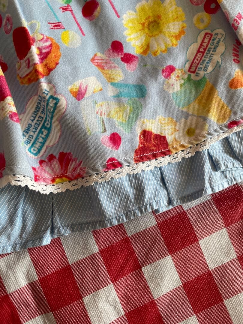 メゾピアノ❗️160㎝スカート❗️スイーツ柄❗️