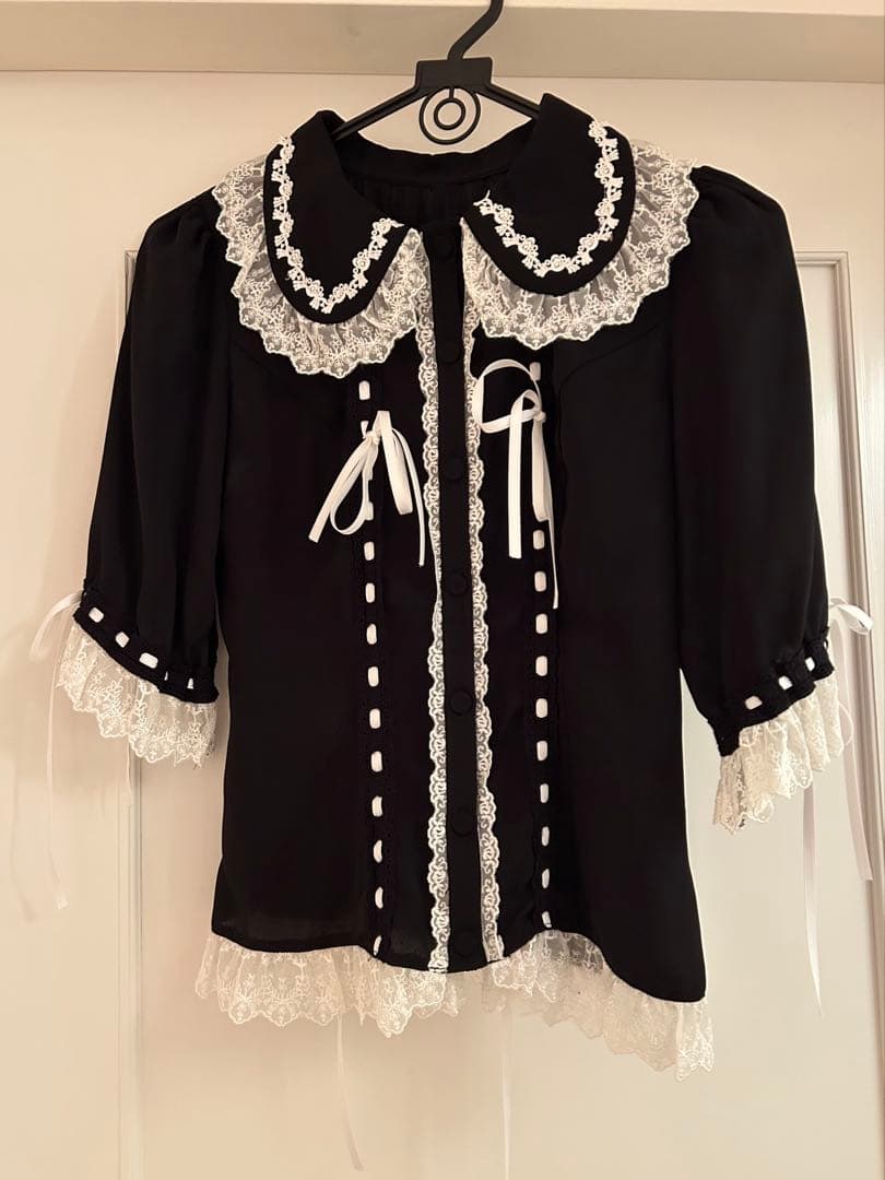 【Valléelys】ヴァレリスDreamsLadderLace Blouse