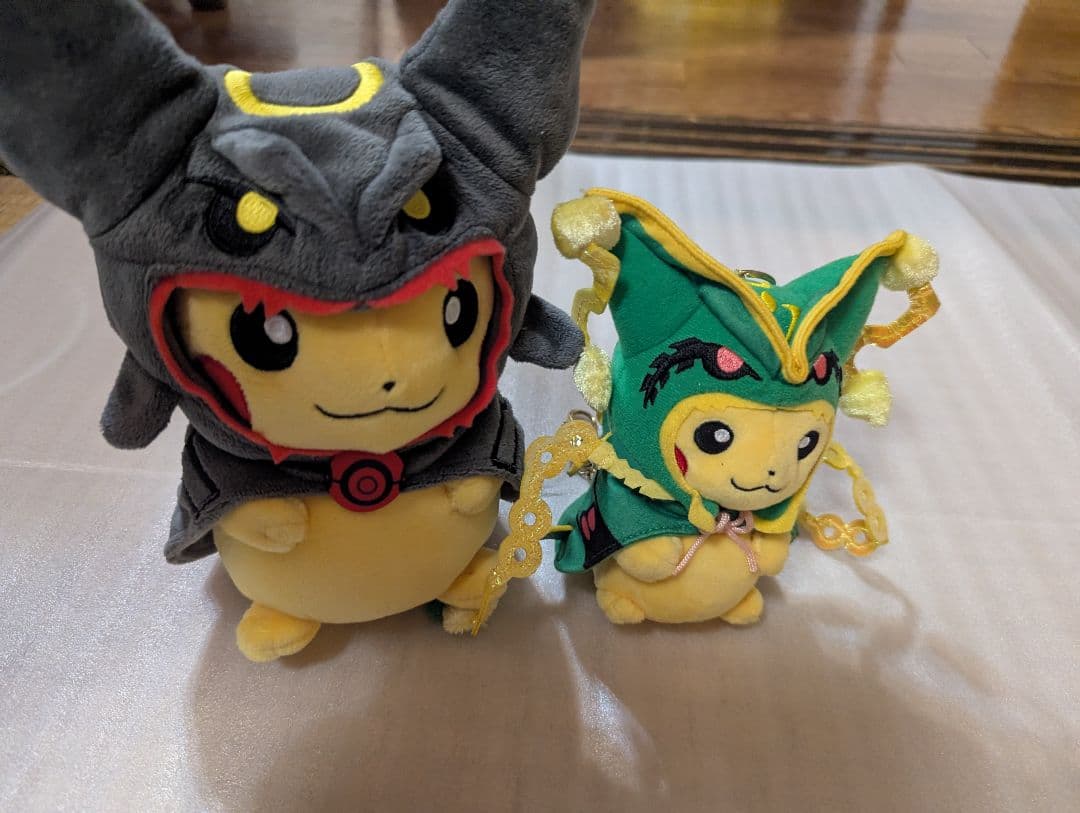 ピカチュウ ぬいぐるみ ポンチョ　2体セット