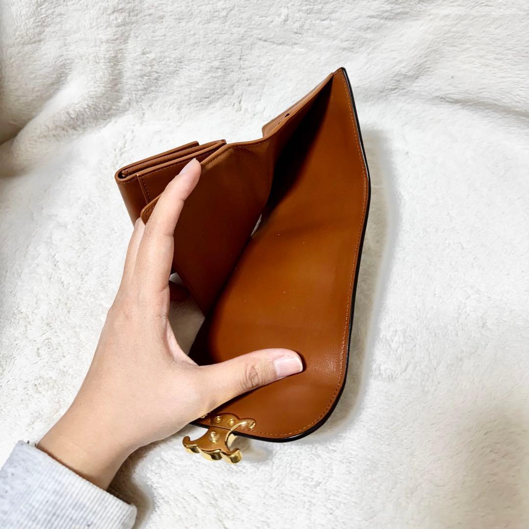 セリーヌ CELINE スモールフラップウォレット　カーフスキン　ブラック