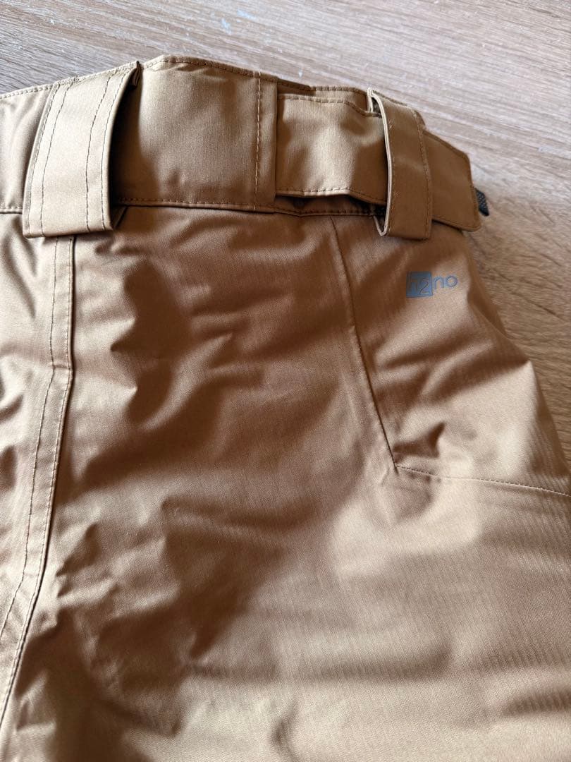 patagonia 子ども用スキーウェア 上下セット