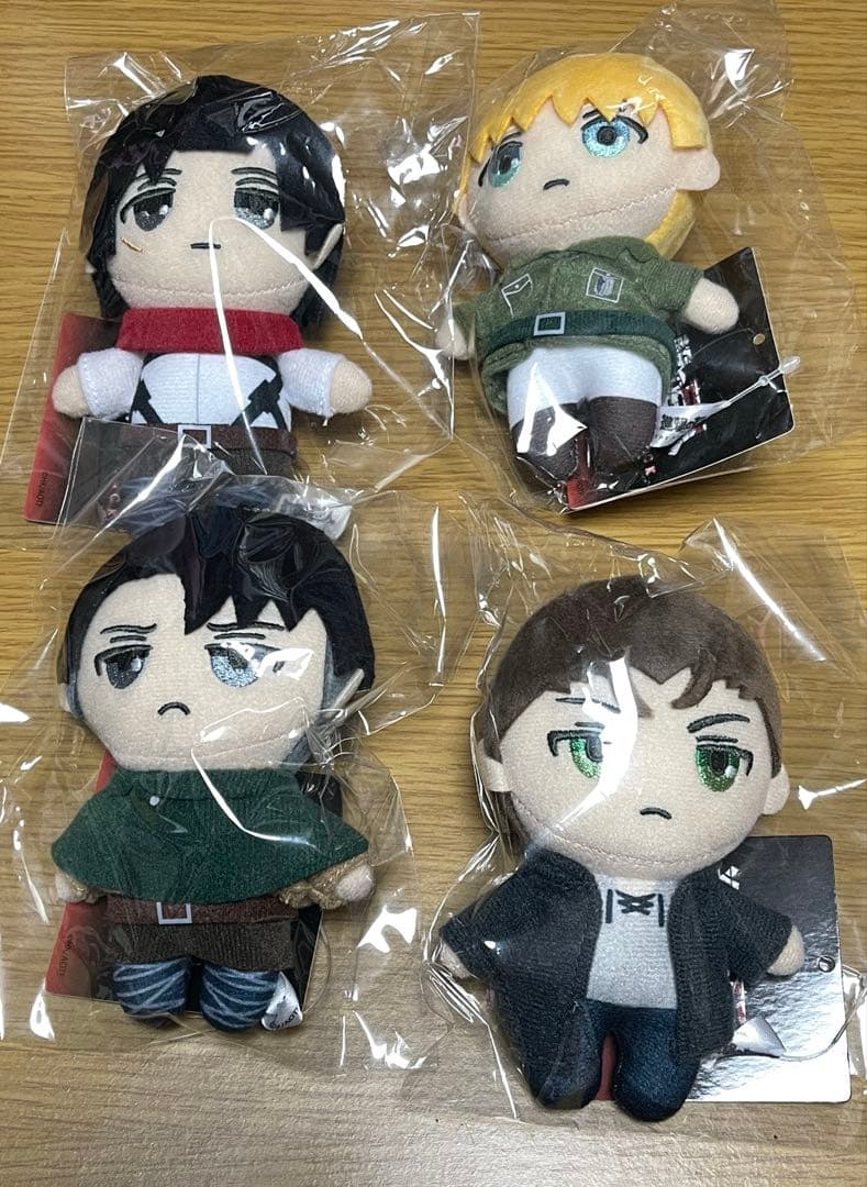 進撃の巨人 劇場版 ぬいぐるみキーホルダー 4点セット