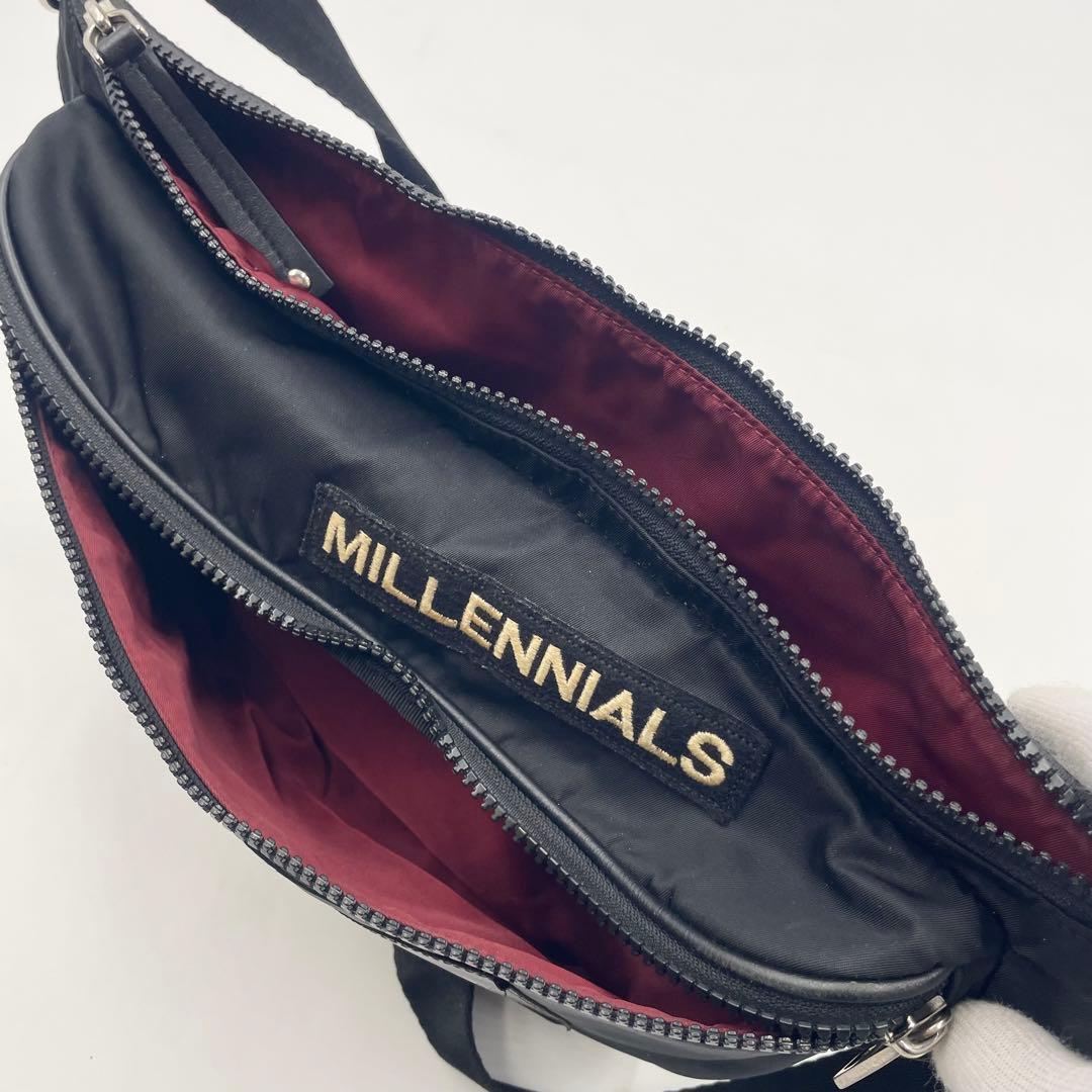 【美品】DOLCE&GABBANA ロゴプリント ベルトバッグ クロスボディ黒