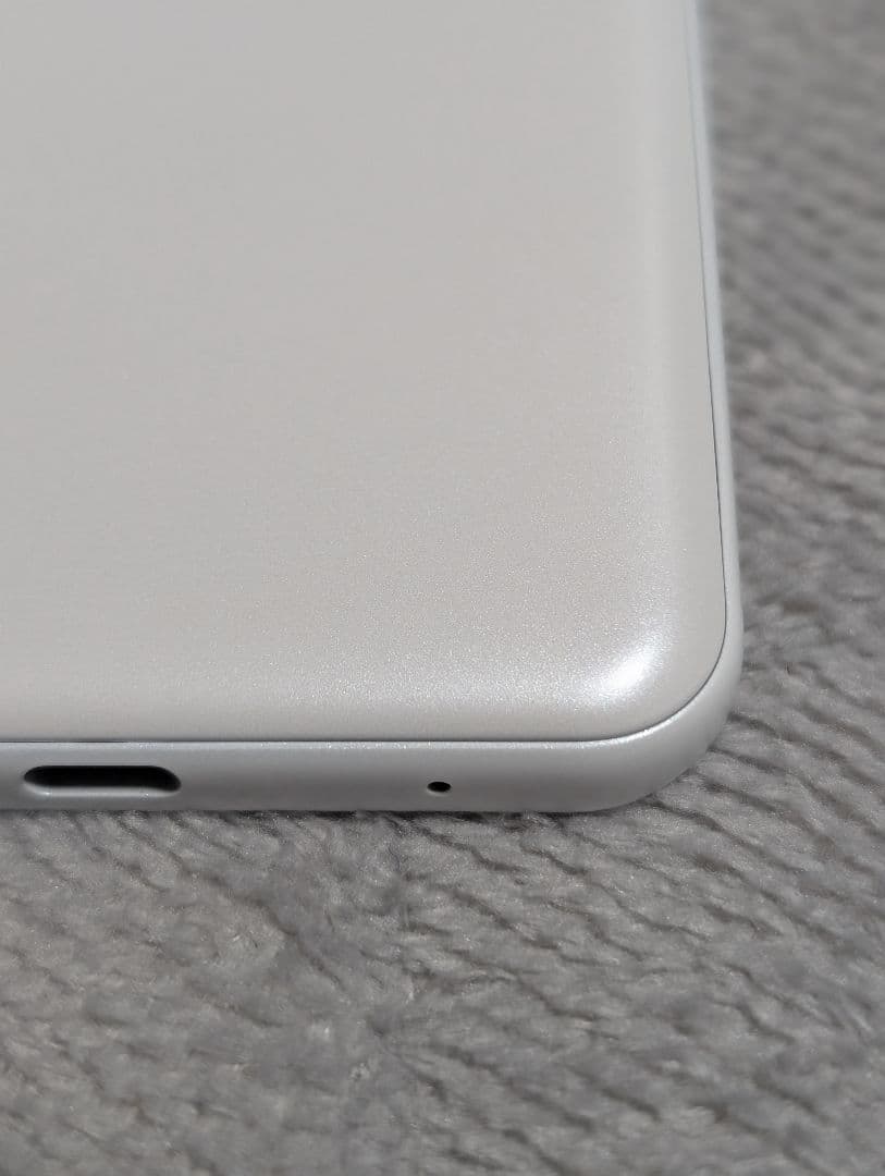 ※商品内容必読　arrows we fcg01 ホワイト