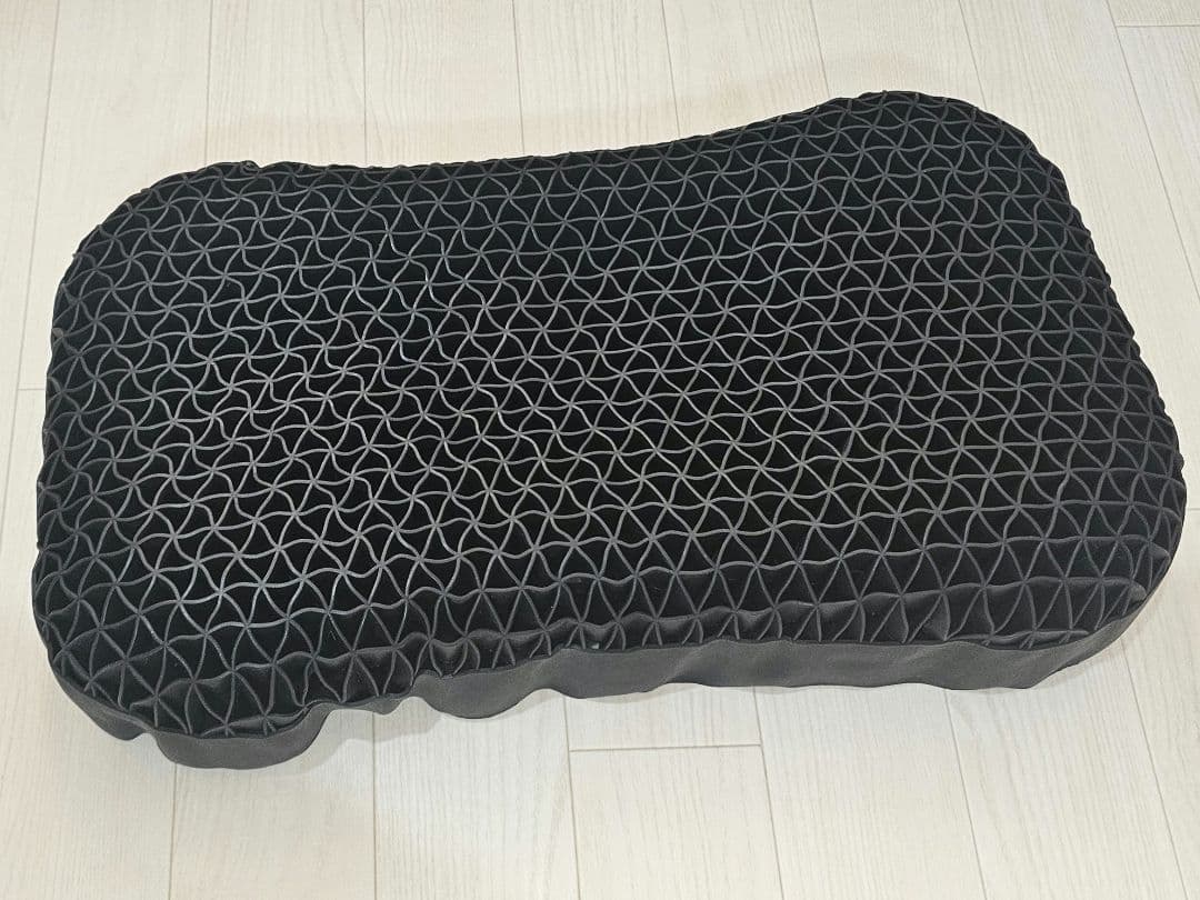 極柔　ヒツジのいらない枕　枕カバー付き 丸洗いOK 高め枕 横向き寝 耐圧分散