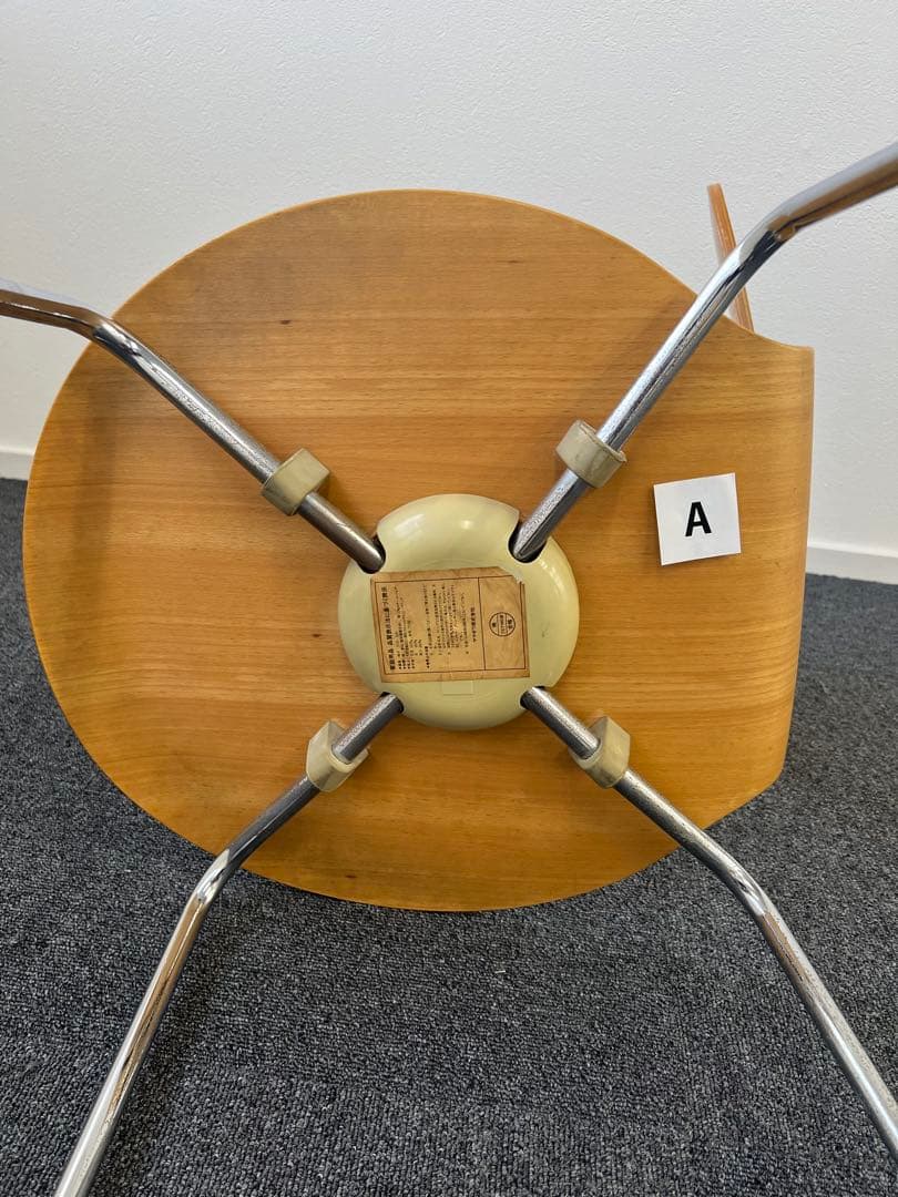 アルネヤコブセン アントチェア1脚【管理番号:A】