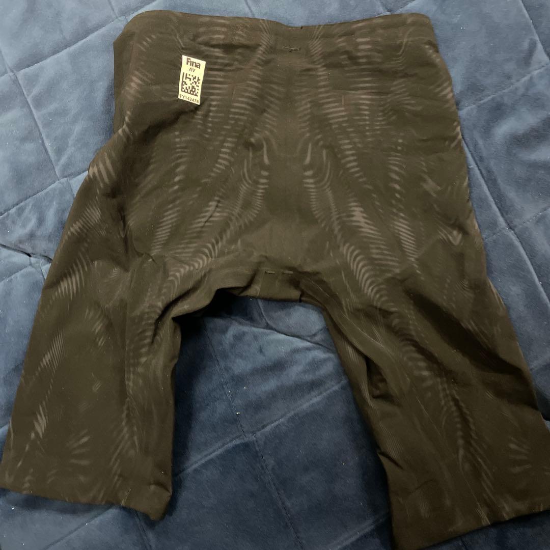 TYR レース用水着