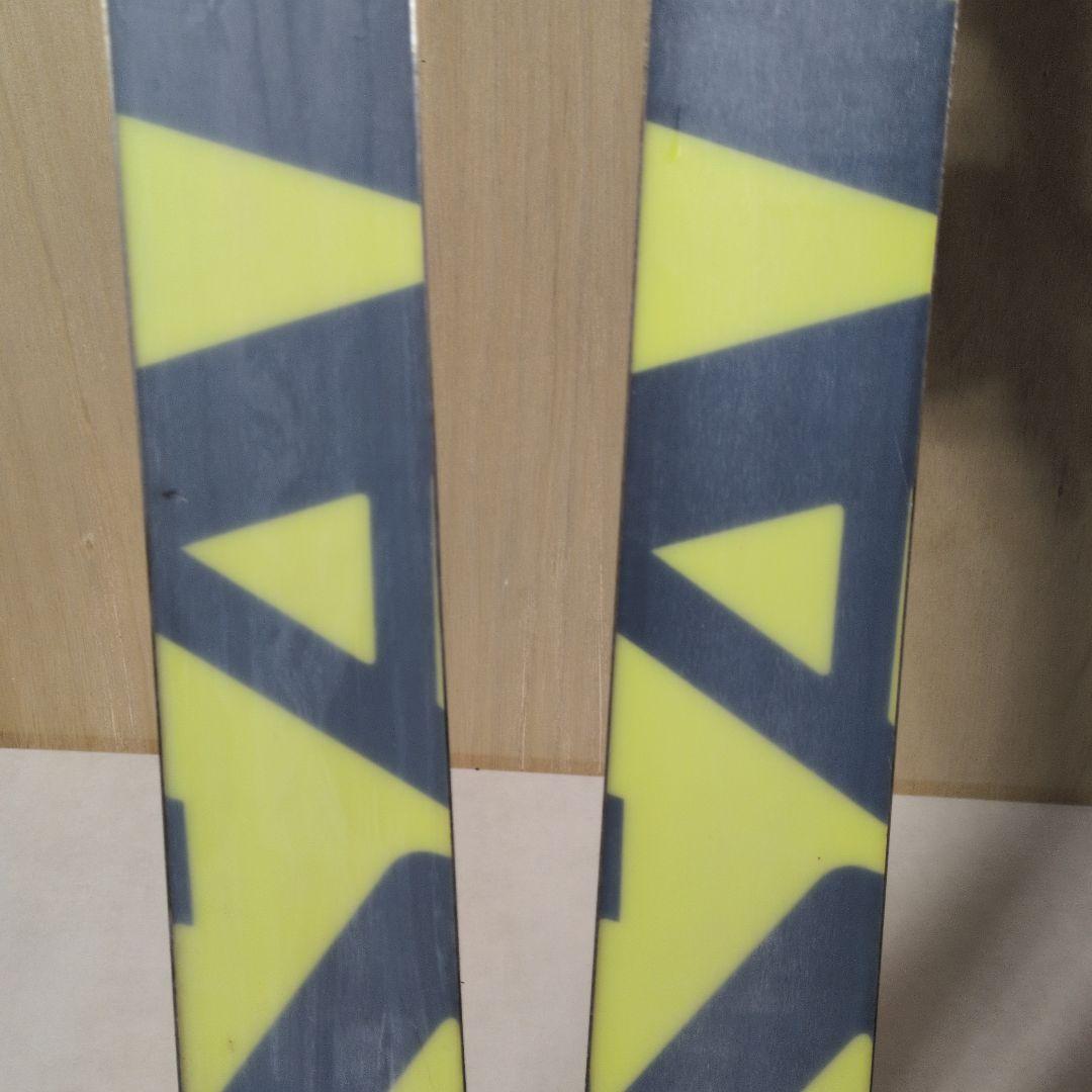 SALOMON　テンエイティー