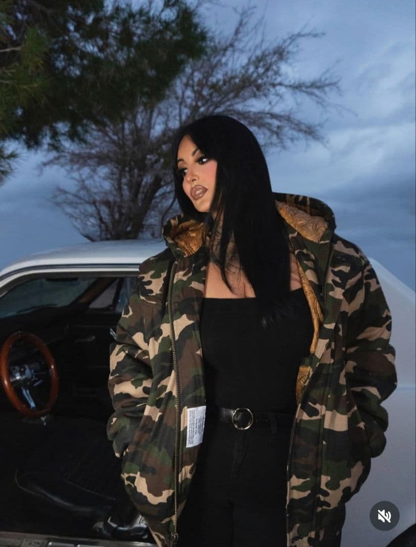 新品 ダービーオブサンフランシスコ300camo 新作ダービーJKTフーディー