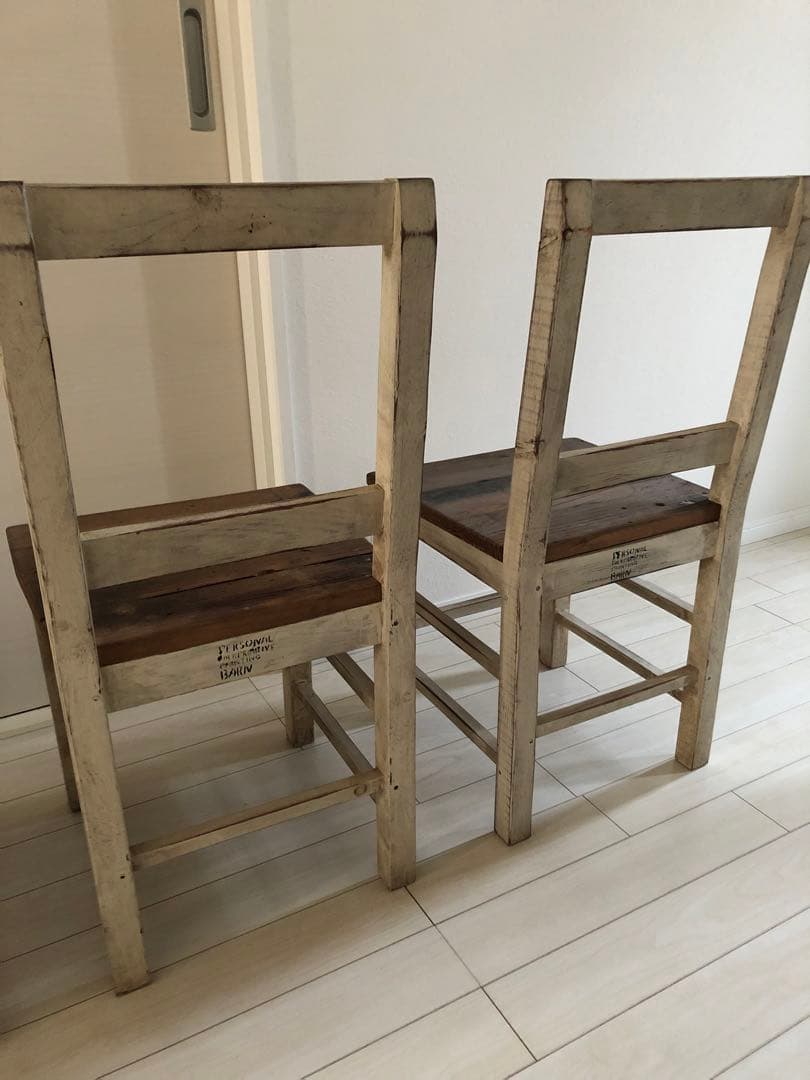 チェブ　アンティーク風家具　テーブル　パイン材