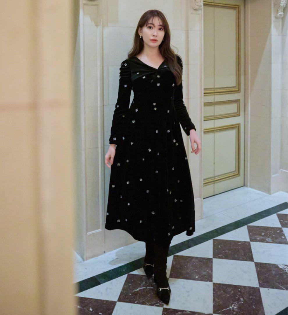 ワンピース herlipto Belmont Floral Velour Dress S