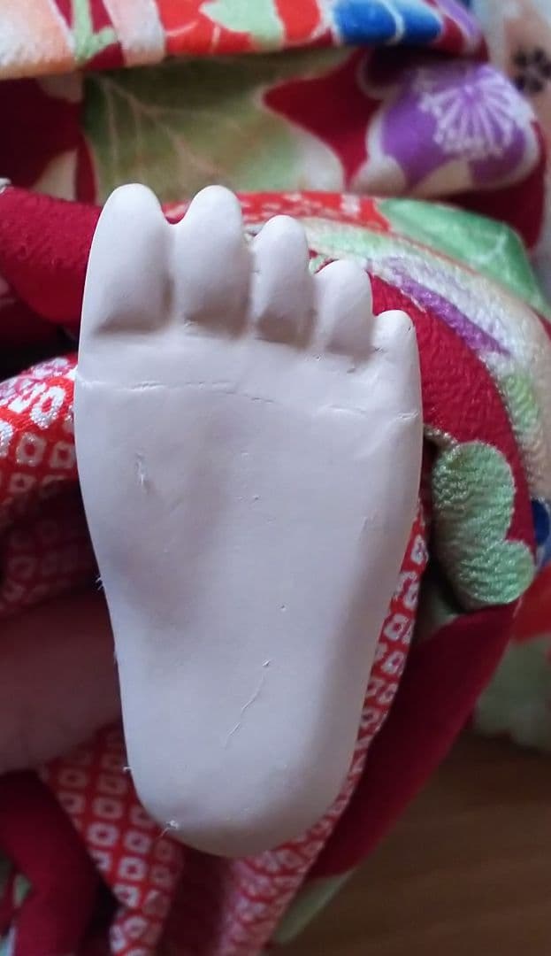 市松人形 松乾斉東光 赤地に花柄の着物 約42cm