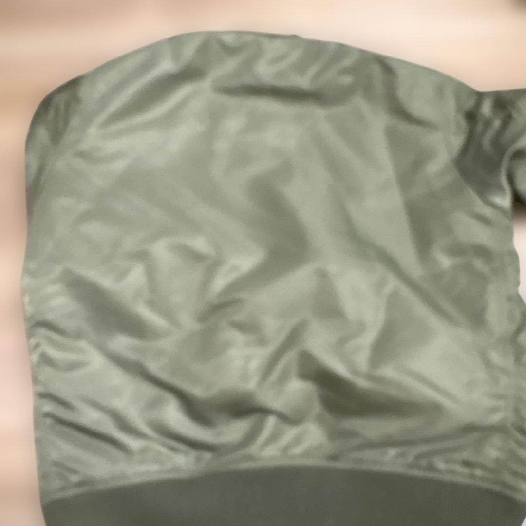 AVIREX MA-1ジャケット オリーブ　Mサイズ