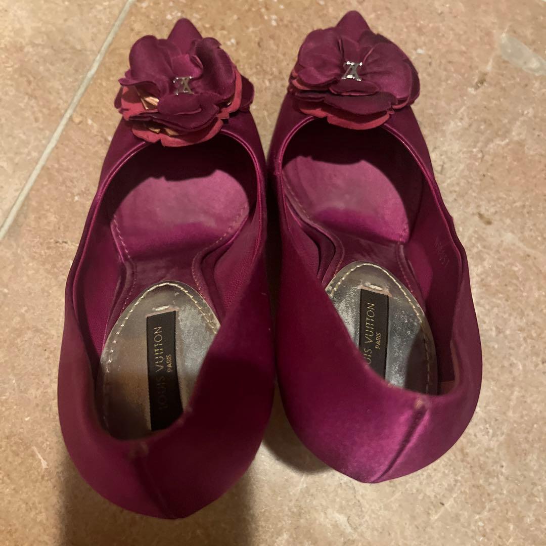 LV ルイヴィトン花飾り付き ハイヒール　35 ピンク✖️シルバー