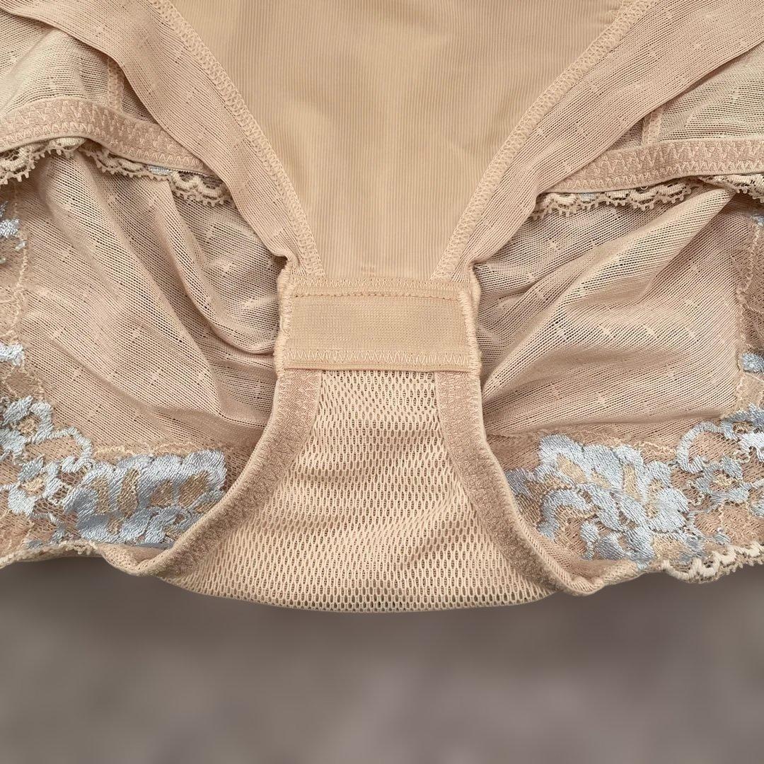 超美品 マルコC75 Ｌボディスーツ