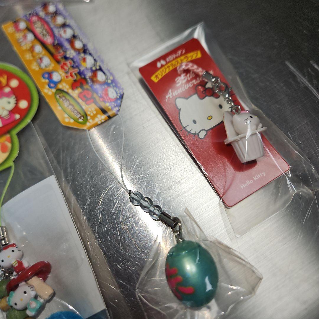 ✨ 新品 ✨　非売品　ハローキティ　ご当地他　ストラップ　12　セット　サンリオ