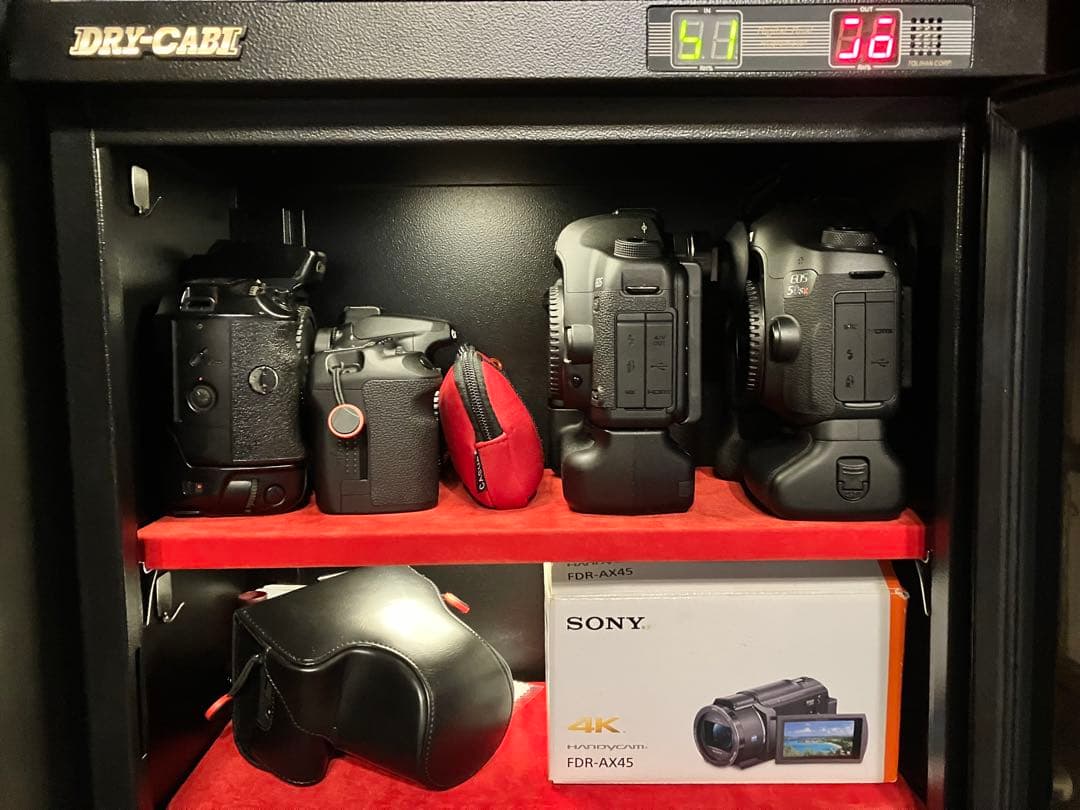 わ*ん様 SONY　デジタル 4K ハンディーカム　FDR-AX45【新品】オプ