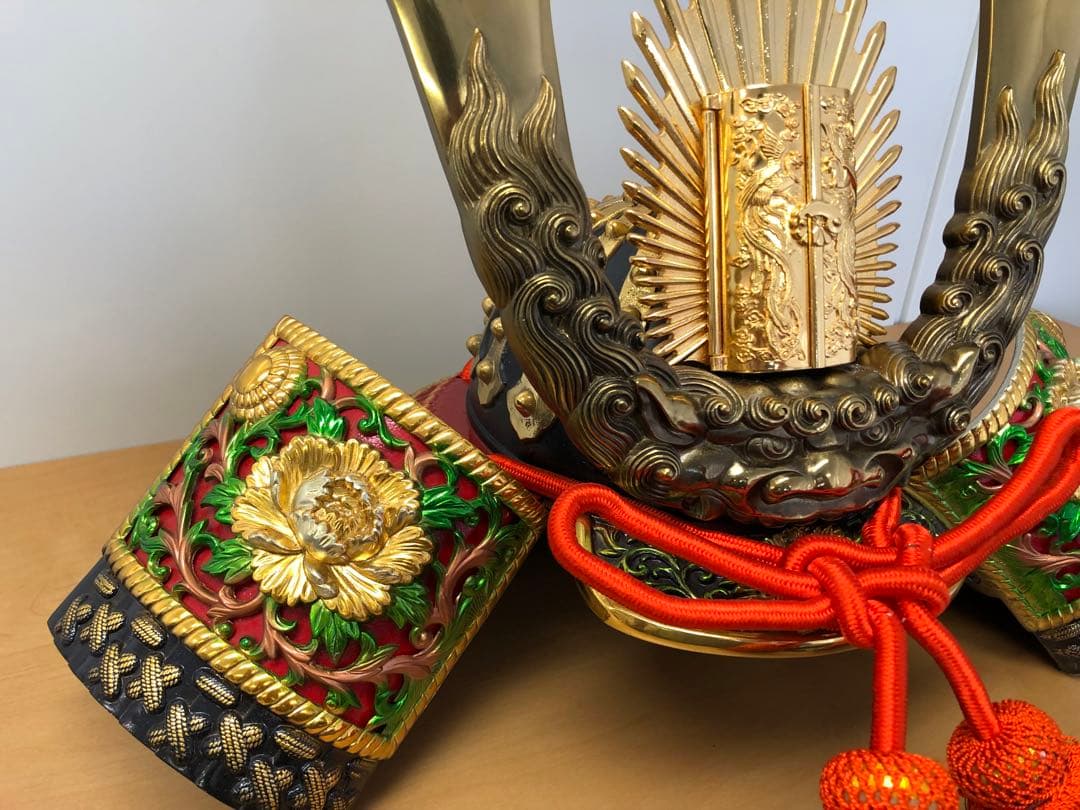 【兜飾】牡丹獅子星兜 Japanese Helmet Kabuto 戦国