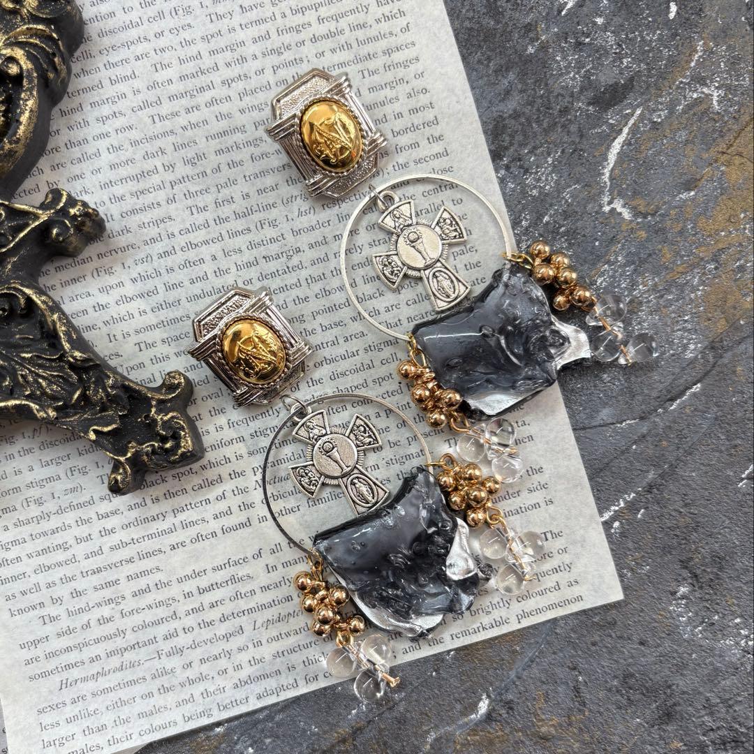 196 ゴールド✖︎シルバーMIXカラーのかっこ良いアクセ✨　ピアスorイヤリング