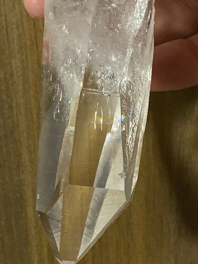 天然石　コロンビア　レムリアン　原石　ポイント　アイリス　虹多数　水晶　クォーツ