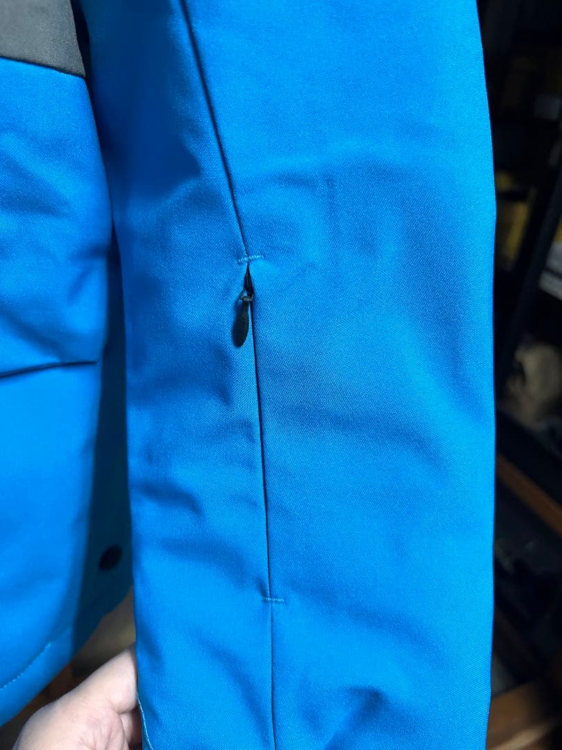 ボーイズボーダー必見［超美品］ボンファイア スノージャケット　ユースM size