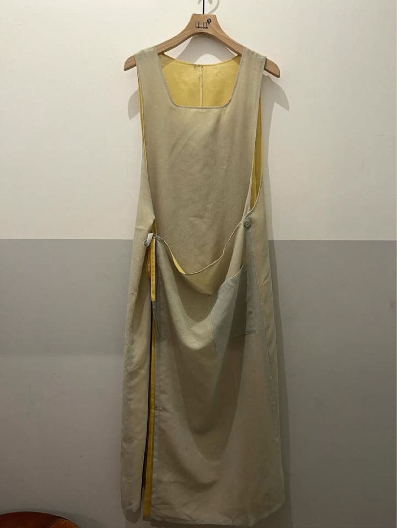 im improductイッセイミヤケ エプロン リバーシブル ベージュ.ピンク