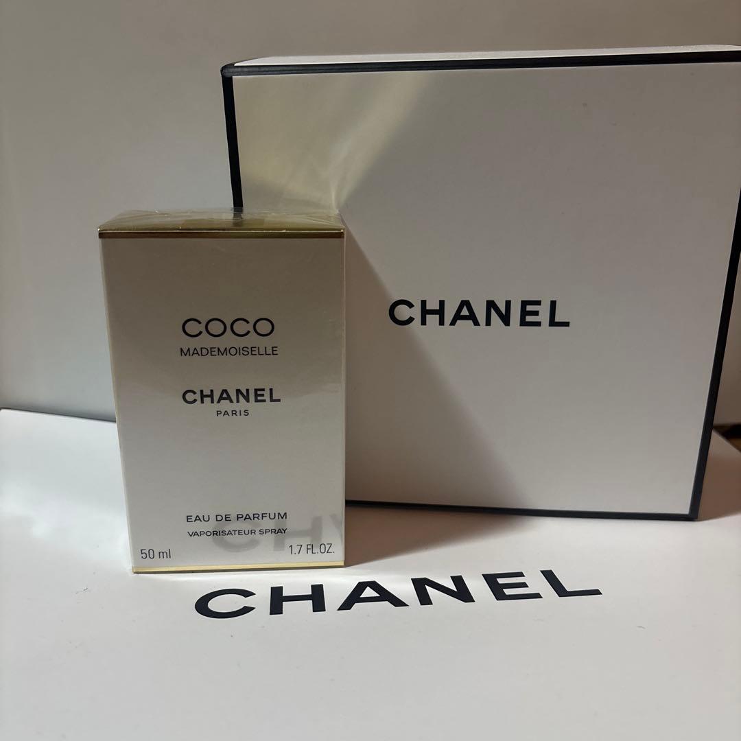 CHANEL ココ マドモアゼル オードゥ パルファム【m】