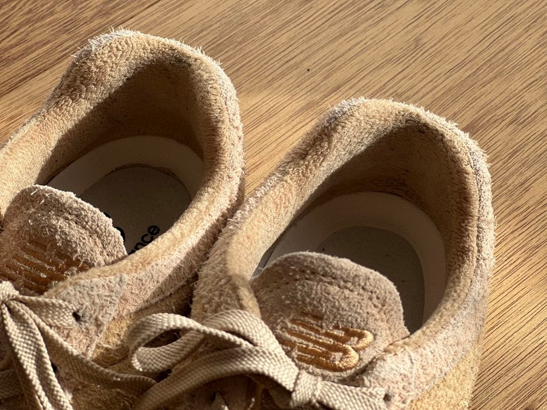 AURALEE × New Balance RC30