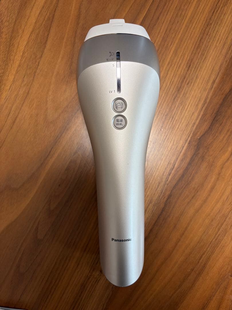 Panasonic 脱毛器 光脱毛技術　ES-CWP97