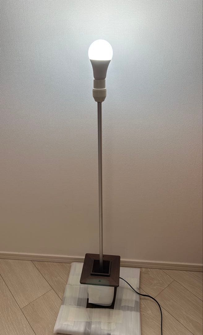 柿下木材工業所MOAREフロアスタンド（電球はメルカリ規定により付いていません）